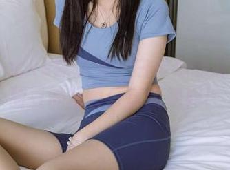 BoBoSocks袜啵啵 - 白棉袜的惹人爱-小甜豆的写真分享新视界！