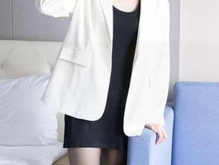 BoBoSocks袜啵啵 - 小甜豆又来了,行服和美图的完美结合,真让人咋舌!