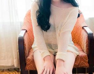 GIRLT果团网 - 松果儿的连体衣合集——意外的时尚教科书，别掉进衣服里哦！