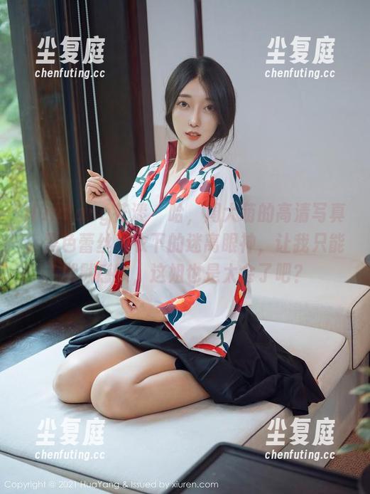 HuaYang花漾 - 哈，周大萌的高清写真，黑色蕾丝睡衣下的迷离眼神，让我只能默默感叹，这姐也是太会了吧？
