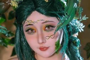 KANEKO咔喵的作品:教室在线,不是你想的那样。