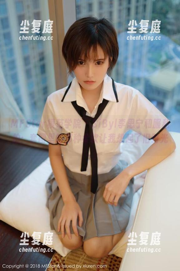 MFStar模范学院-SiByl李思宁 MFStar模范学院 - SiByl李思宁和服私拍:套图里的那种柔软让我想起了旧时光。