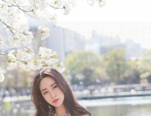 MiStar魅妍社 - Angela小热巴和她的睡衣，竟然构成这么多美妙的图片资源。有没有觉得好神奇？