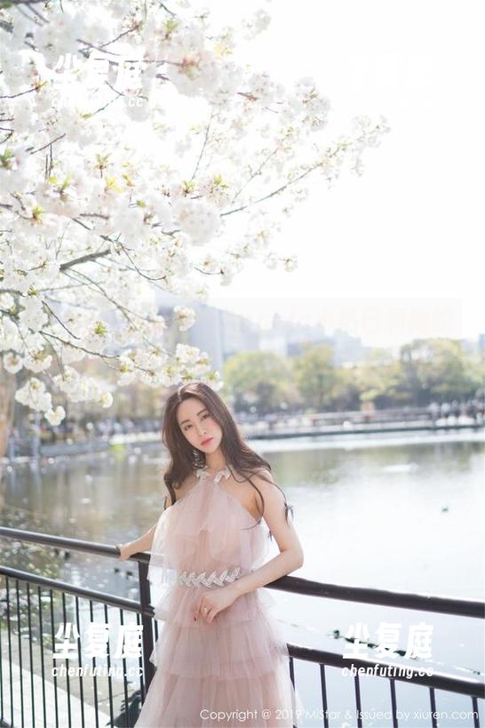 MiStar魅妍社 - Angela小热巴和她的睡衣，竟然构成这么多美妙的图片资源。有没有觉得好神奇？