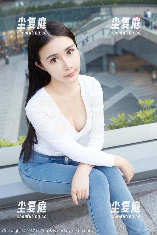 MiiTao蜜桃社 - 木楠Nan水手服的图片，有种“上船去旅行”的冲动...是真想出门，还是只想留在这里？