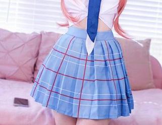 当MissWarmJ的写真遇上秘书角色，真搞不懂在想啥