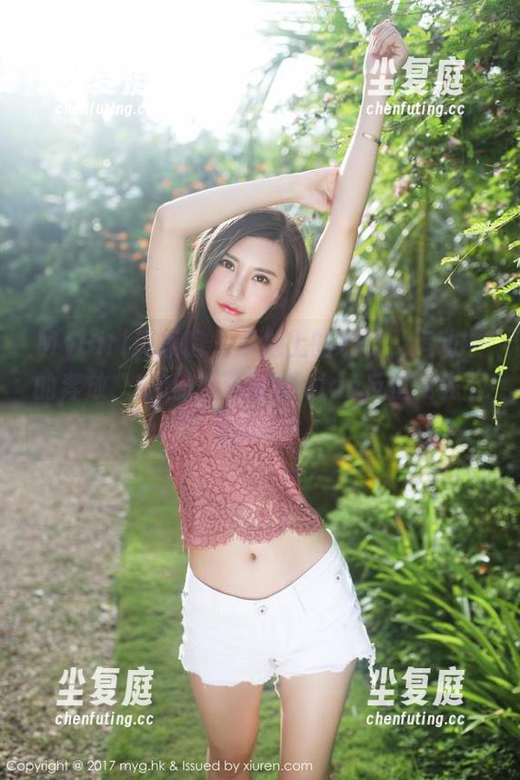 MyGirl美媛馆-K8傲娇萌萌Vivian MyGirl美媛馆 - 草地上的跳跃,运动中的奔放,K8傲娇萌萌Vivian反正我先下载再说!