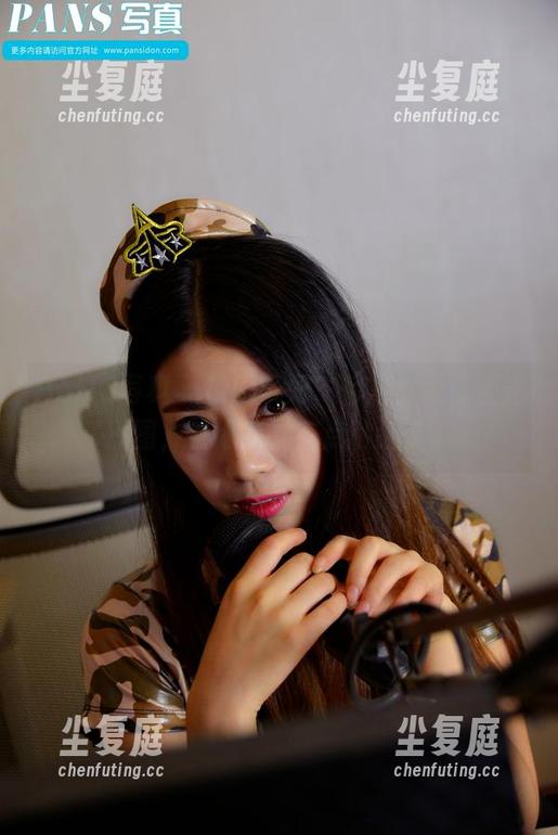 PANS写真-七月 PANS写真 - 校服系列,七月出镜无圣光原图,看得我都有点脸红了。