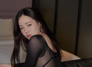 DJAWA给白色写真新定义，Pia(피아)的分享就是这么不走寻常路！