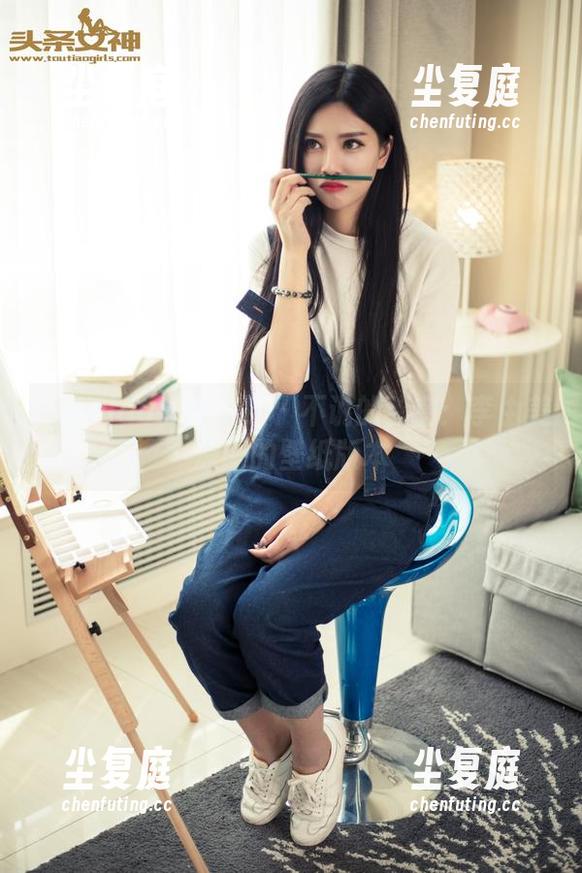 TouTiao头条女神-李由美 TouTiao头条女神 - 不说的秘密:李由美原图的壁纸版本