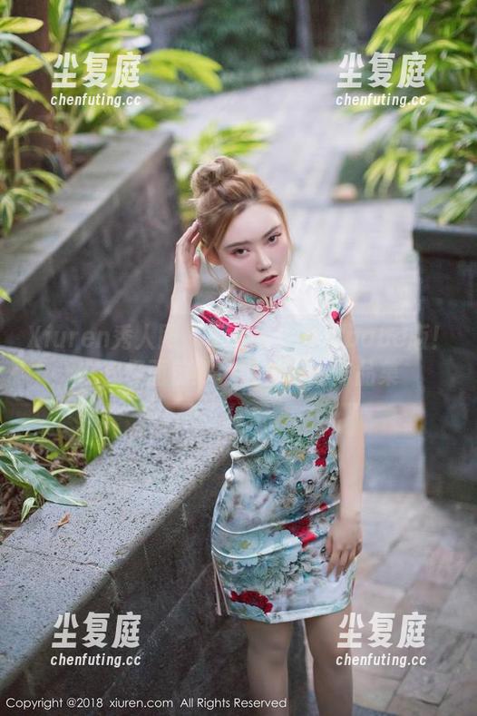 Xiuren秀人网 - 万圣节？加朵babe版！在鬼怪面前她依旧优雅的作品集