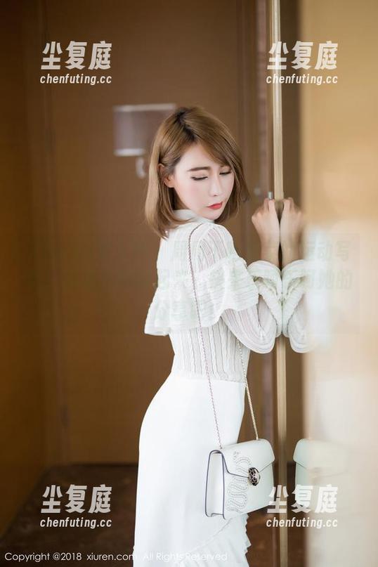 Xiuren秀人网-周周不吃香菜 Xiuren秀人网 - 周周不吃香菜的运动写真:心累不如动起来,快来乐呵乐呵她的分享吧!