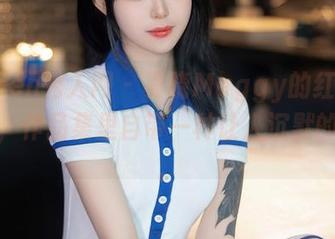 Xiuren秀人网 - 夏晓Maggy的红裙高清照，作品集里自带一种让人沉默的美感。