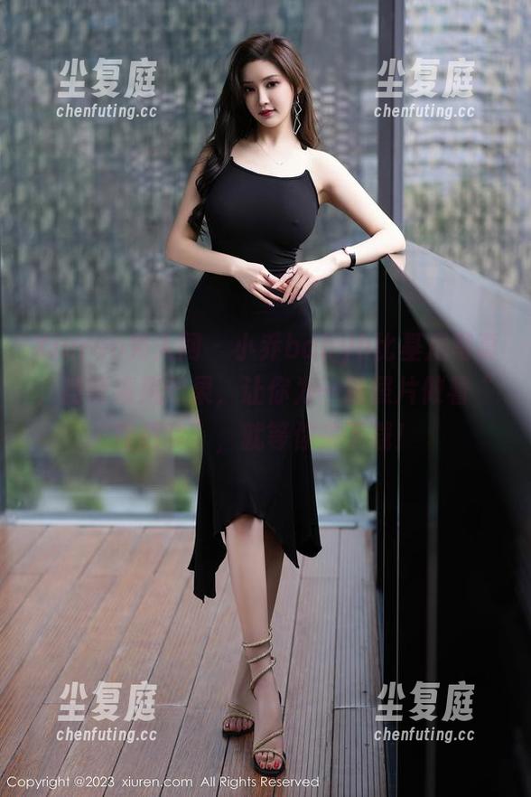 Xiuren秀人网-小乔babyb Xiuren秀人网 - 小乔babyb比基尼写真,自带海风效果,让你为一张照片做着“度假梦”,就等你来下载!