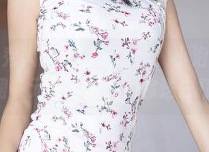 Xiuren秀人网 - 精选之作，小泡芙winna红裙，元气满满想给你送去打招呼