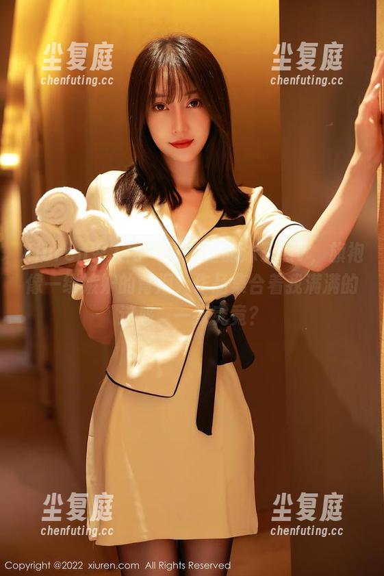 Xiuren秀人网 - 原图里的沐子熙V，旗袍像一缕嫉妒的青烟，作品集合着我满满的迷惑，一探究竟？