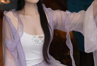 Xiuren秀人网 - 玥儿玥er的美图，和修女的气质碰撞出意外火花