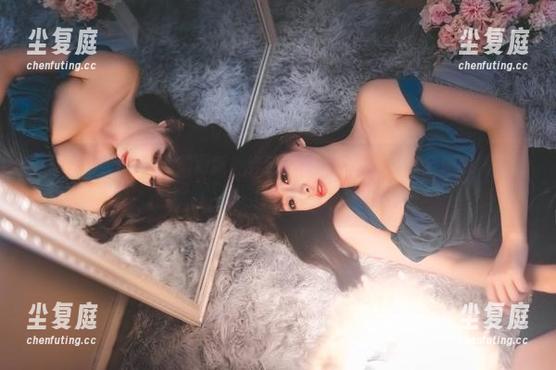 w黑米粥w w黑米粥w的OL合集更新,穿这衣服上班,真想做全职跳槽潮流引领者。