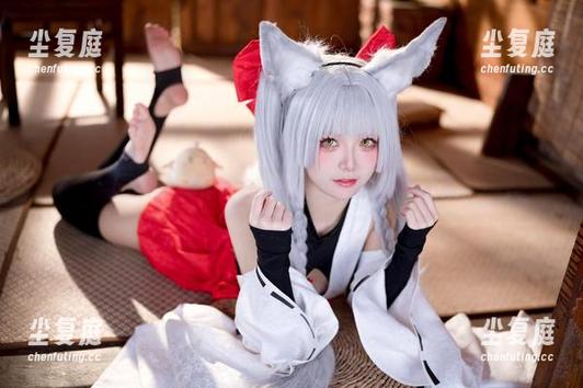 九柒喵 九柒喵的制服合集:优秀的资源,不得不收。