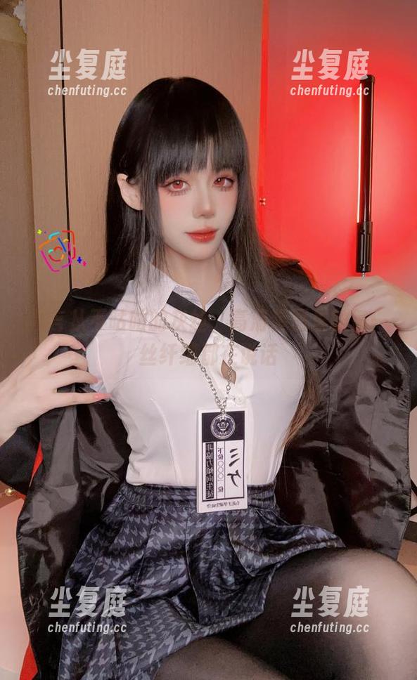 九言从不咕咕的灰丝，高清套图里的每一丝纤细都在说话