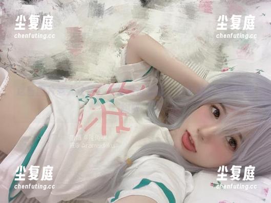 倦倦喵 这些图片惹人注目,不愧是倦倦喵,女友的姿态真让我陶醉。