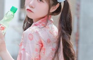 洗掉烦恼的阳光：可可小白兔泳池写真全集，你要的夏天都在这里了！