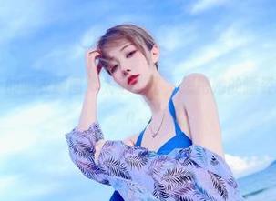 啾小妍Deer的睡衣原图，太治愈了，想把她的睡姿拿去auction。