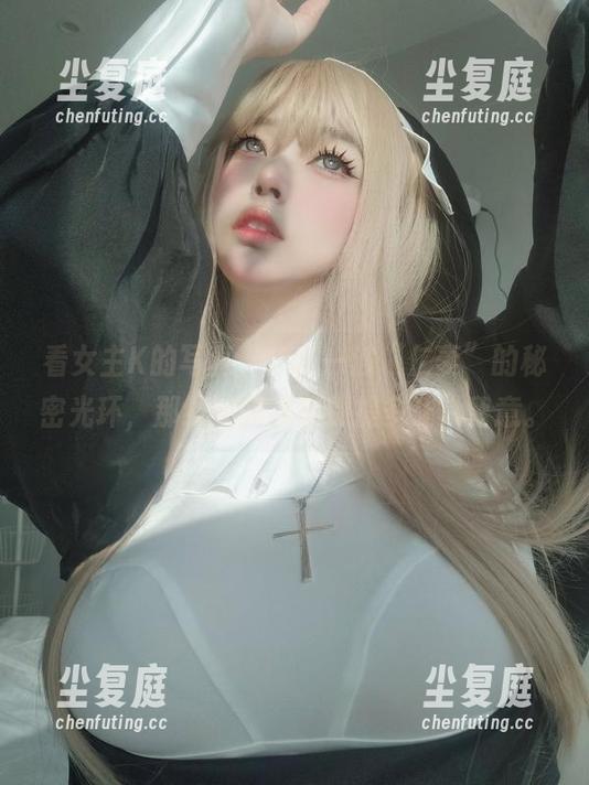 女主K 看女主K的写真,分享一波“仁妻”的秘密光环,那细腻的状态别提多让人留意。