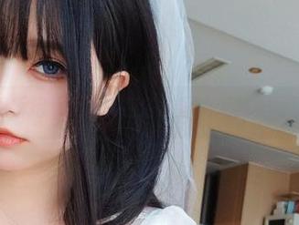 见招拆招,女主K在浴缸里的无圣光写真。