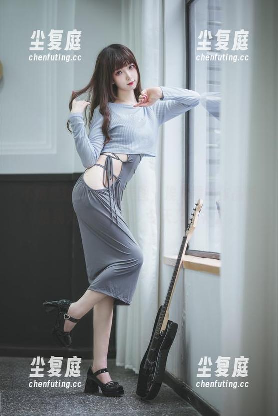 不愧是封疆疆v的美图，埃及疆的作品带给我无尽的联想，今天又脑补了。