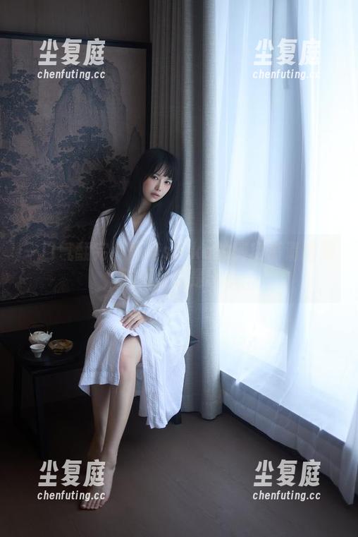 小鹿鹿shika 一口气翻完小鹿鹿shika的镂空高清图册,脑海里都是印象!