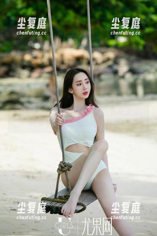 尤果网 - 热门内衣写真来啦，孟狐狸说：我要在内衣里做个超级明星！