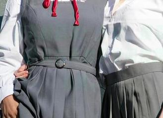 尤果网 - 蜜儿的图集:少女,摸索着那份“单纯”,却又在不知不觉间撩拨了多少心绪。