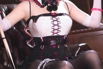 不负期待的屿鱼阿尔蒂玛媞娅：你敢翻开这写真图集吗？