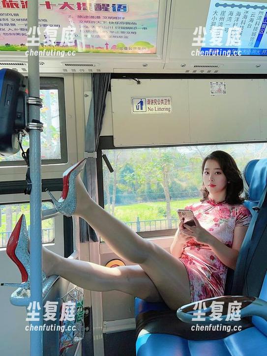 张老师 微密圈 - 张老师的妹妹,在哪里找到这资源的啊?