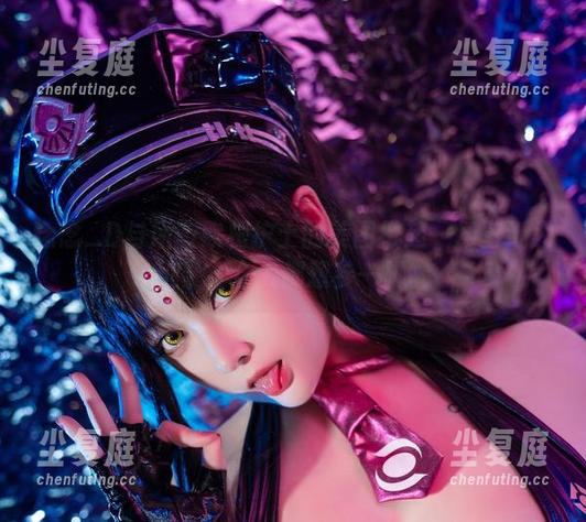 念念_D 念念_D与所有欧根护士的美图掀起一场壁纸大风暴,众人都想参一脚。