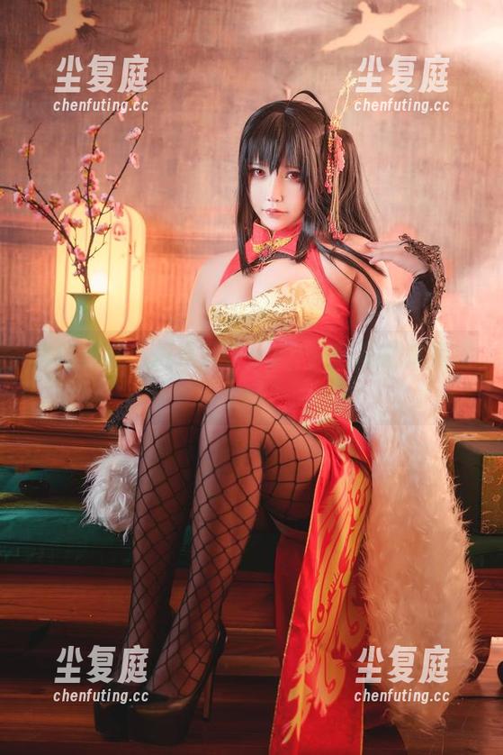 在线走近“抱走莫子aa”：魅魔的高清诱惑