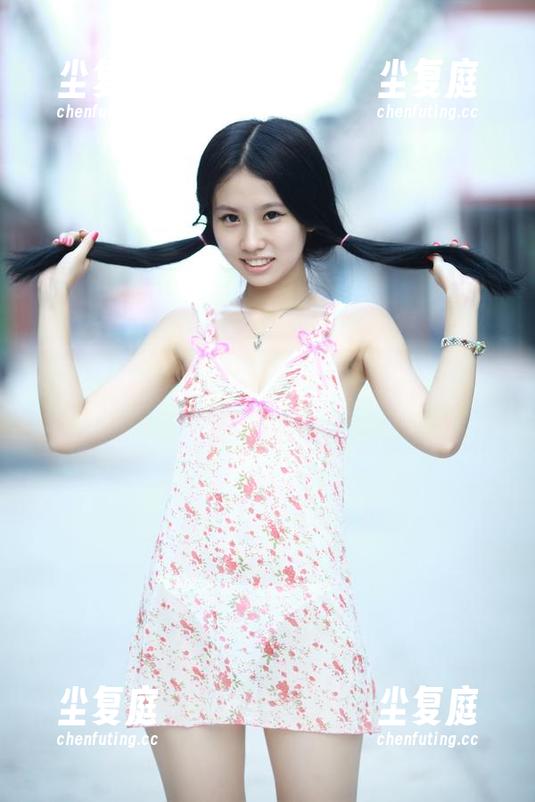 推女神-卓琳妹妹 推女神 - 卓琳妹妹的旅拍图包,来看她的“旅行”心思