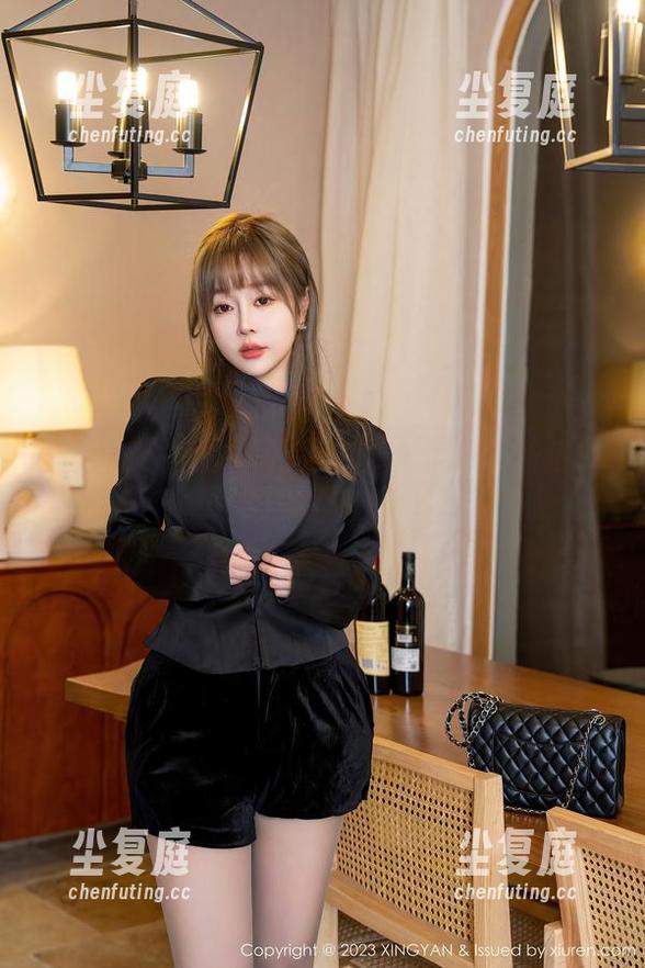 星颜社-李丽莎 星颜社 - 李丽莎的另类修女定制:圣洁?可能不止啊