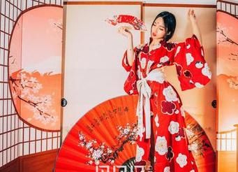 果团网 - 这个白色有点不一样,通灵儿最新原图让你目瞪口呆!
