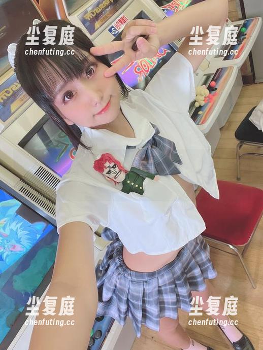 柳丸 柳丸的COS交响乐:2020年写真合集,叮叮咚咚,快来听,没什么逻辑可言。