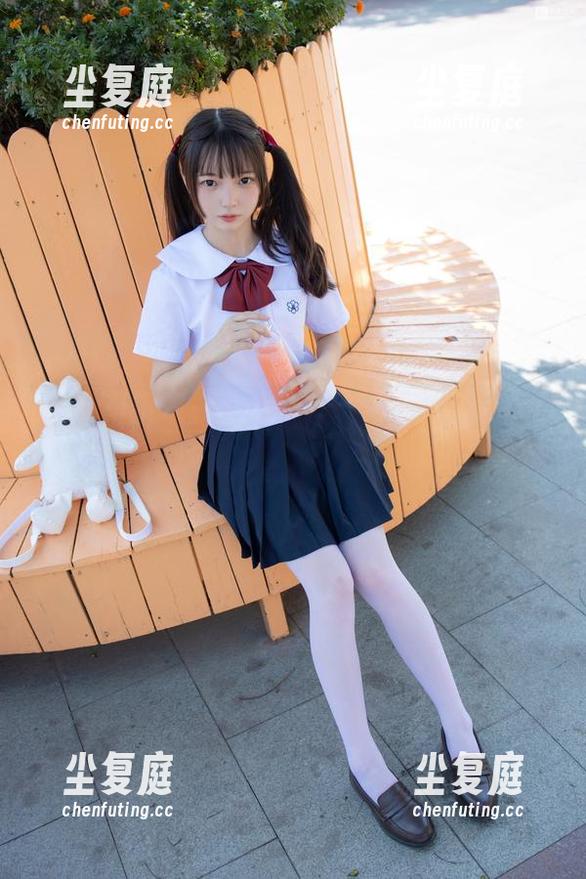 森萝财团 森萝财团的白丝少女午休合集,保证让你不想上班!