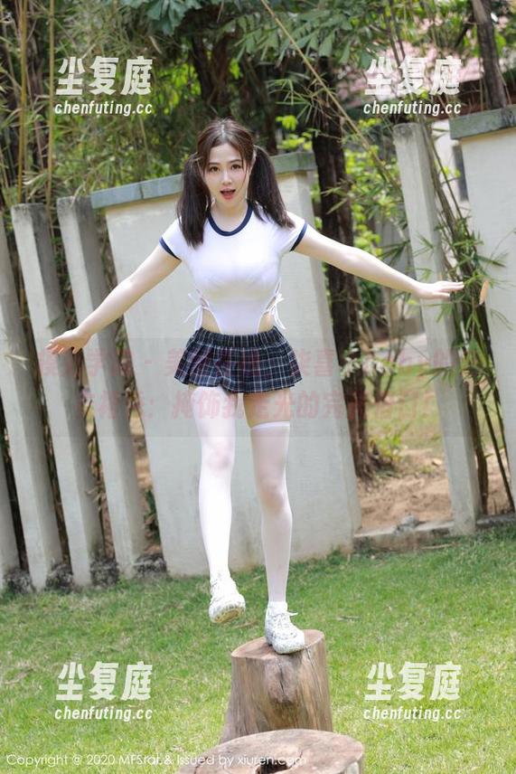 模范学院 - 美图在线，柒喜小baby的连衣裙秀：掩饰我走光的完美借口！