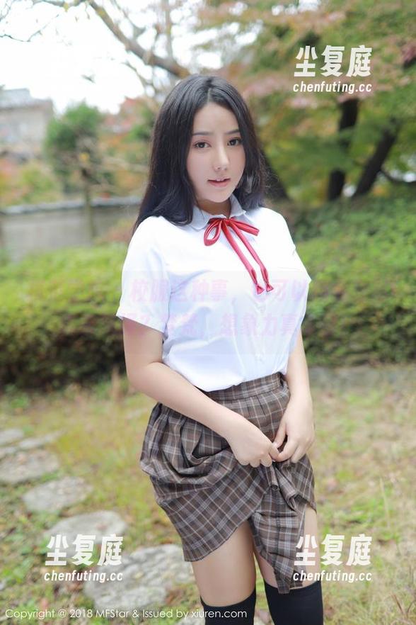 模范学院 - 校服这种事，也可以用全套写真来演绎？梦梵，想象力真丰富！