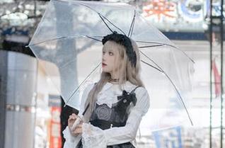 在金秋里，流一_喵喵喵喵喵喵的银狼给你送来秋水共长天一色的美图精选