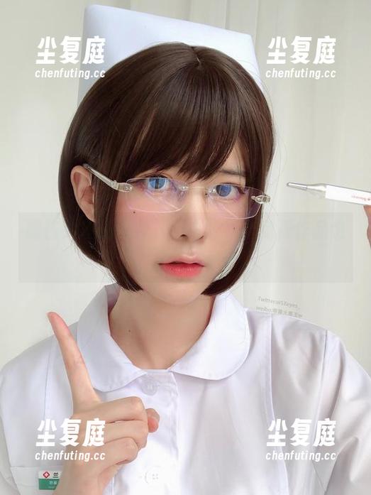 眼酱大魔王w名下的白衬衫，免费作品也有点意思