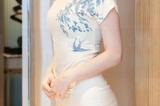 秀人网 - 这就是吊带的魔力：Olivia童安琪美图合集放送，轻松转身的优雅。