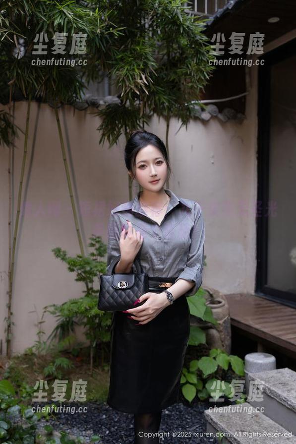 秀人网-九千柒柒 秀人网 - 短裙好物推荐:九千柒柒无圣光美图真是个奇葩!