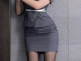 秀人网 - 下载小热巴的美图，快来找找哪个角度能让我也一秒变女神！