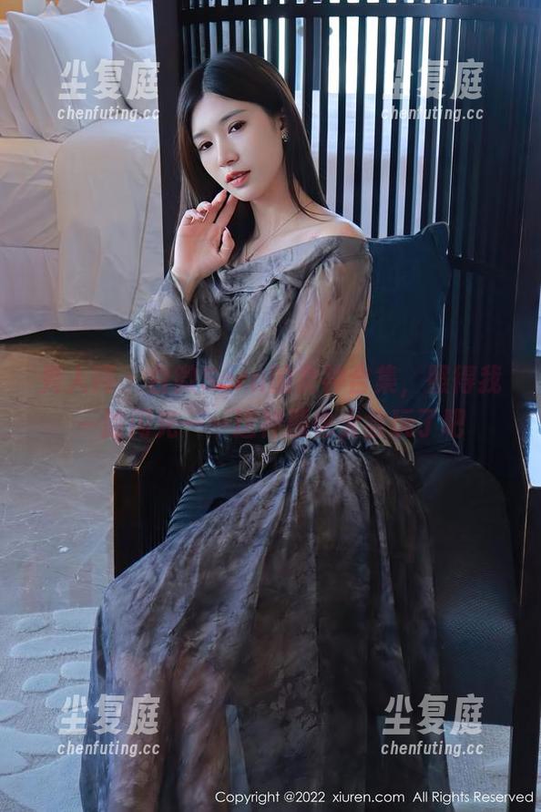 秀人网 - 白微Sera的女神合集，照得我一脸闪光——这神颜也太会玩了吧
